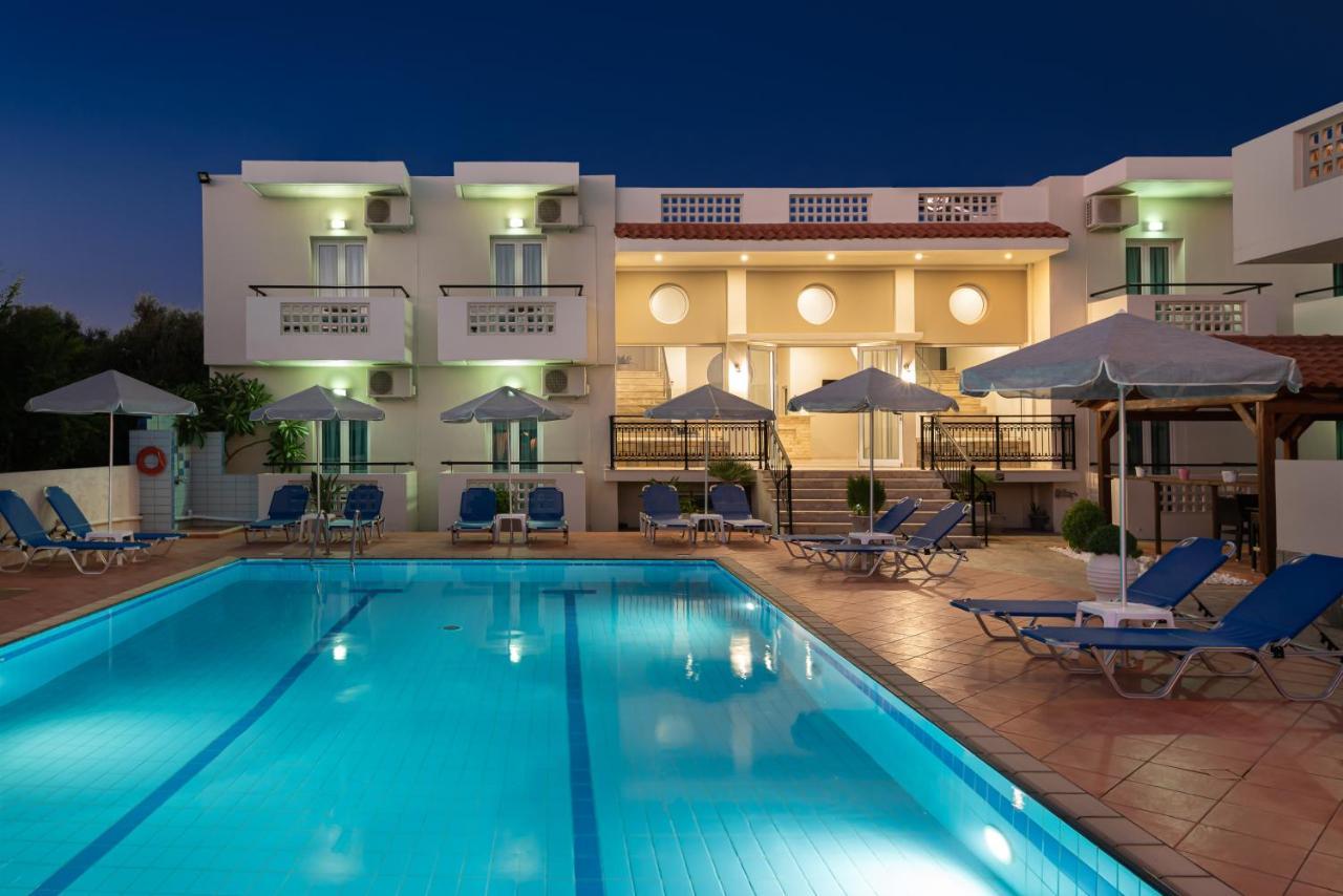 Sisi Breeze Hotel Luaran gambar