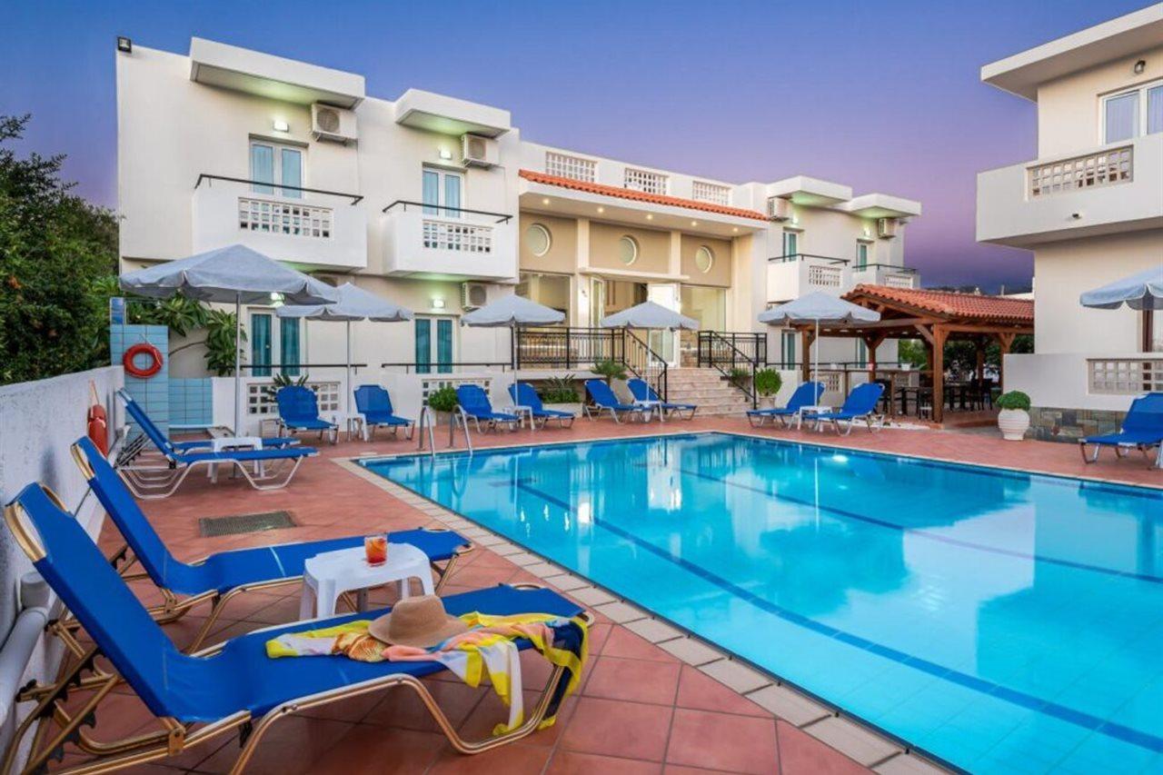 Sisi Breeze Hotel Luaran gambar