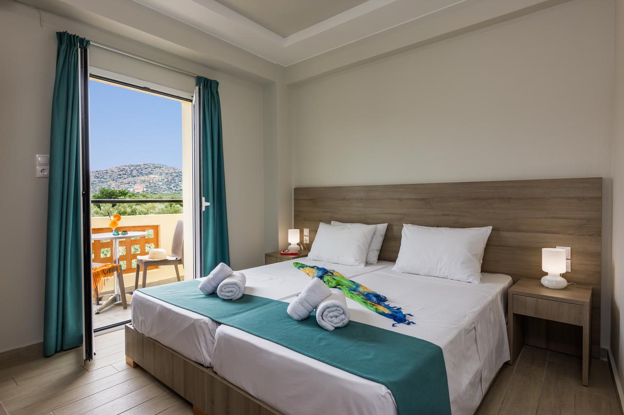 Sisi Breeze Hotel Luaran gambar